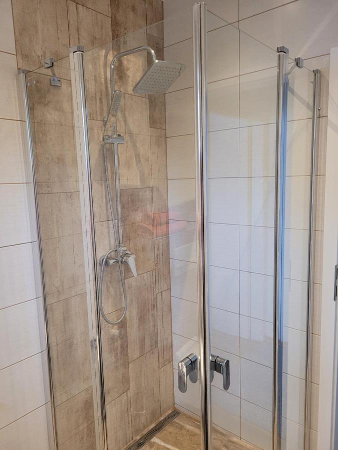 Apartman Centrum V Sukromi Restauracia U Jakuba Martin Bagian luar foto